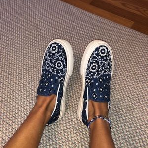 rare paisley vans